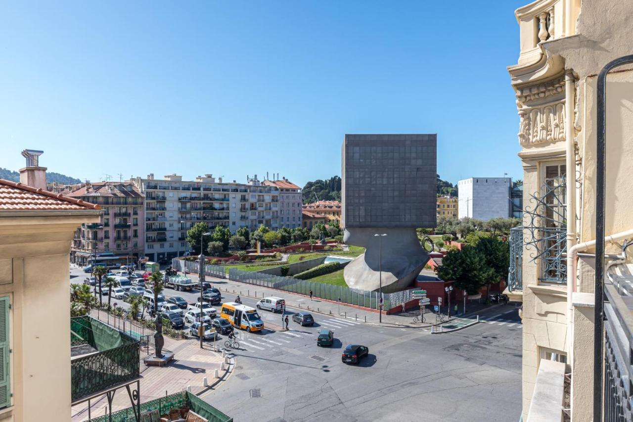 Squared Head-Apartment With Terrace In Nice Bagian luar foto